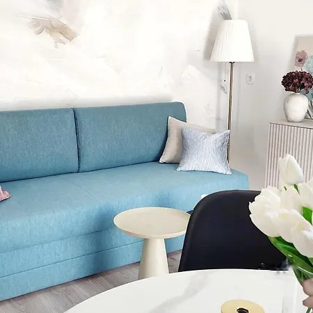 Apartment By The Sea - Ana