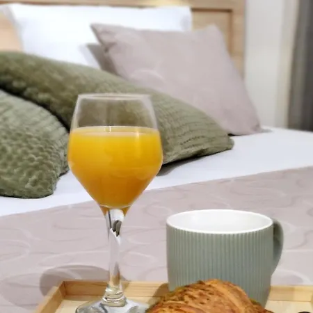 Apartment By The Sea - Ana Molunat