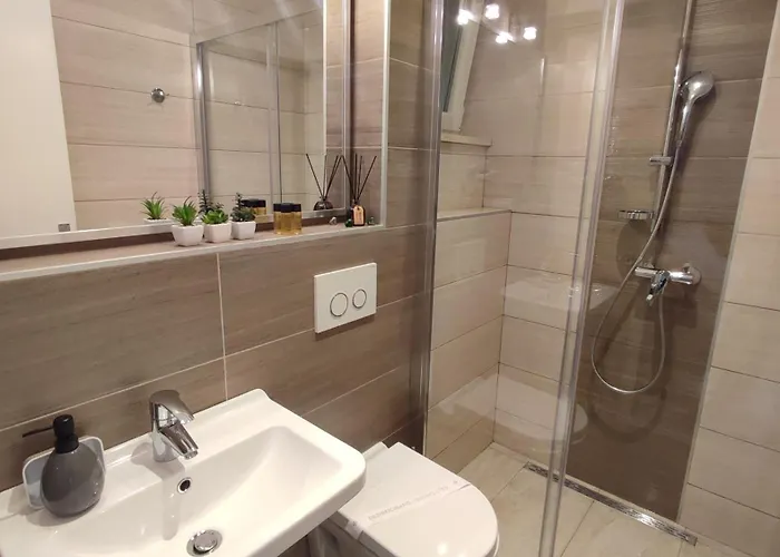 By The Sea - Ana Apartment Molunat