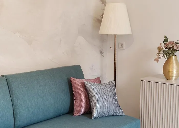 Apartment By The Sea - Ana *