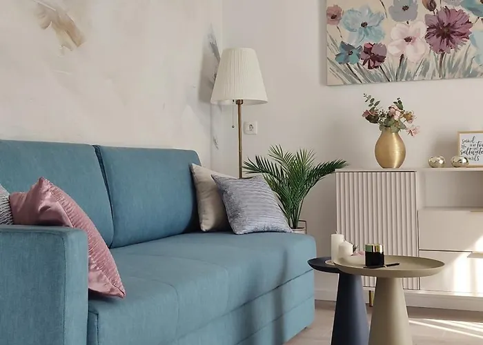 Apartment By The Sea - Ana